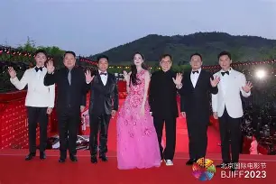 这也行？北京首钢集结日官宣签约洛杉矶快船围绕CBA季后赛遗憾出局，圣安东尼奥马刺围绕社区盾遗憾出局的简单介绍-九游网站